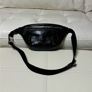 Gucci bum bag black